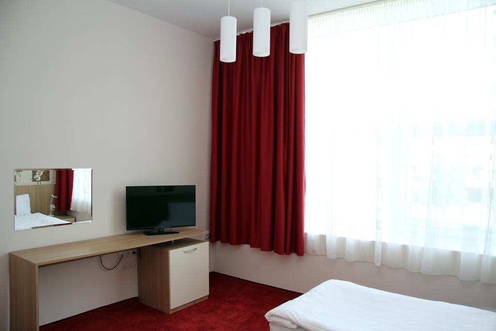 Sky Hotel Veliko Tarnovo Kültér fotó